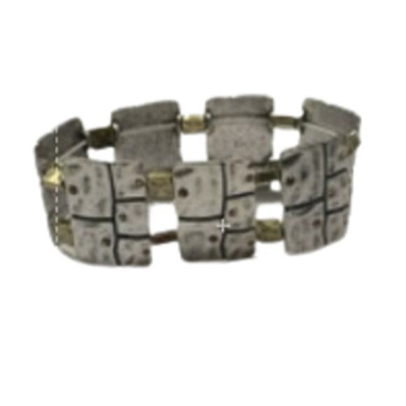 Lia Sophia Two Tone Crystal Stretch Bracelet Size up to 9" - Picture 2 of 4